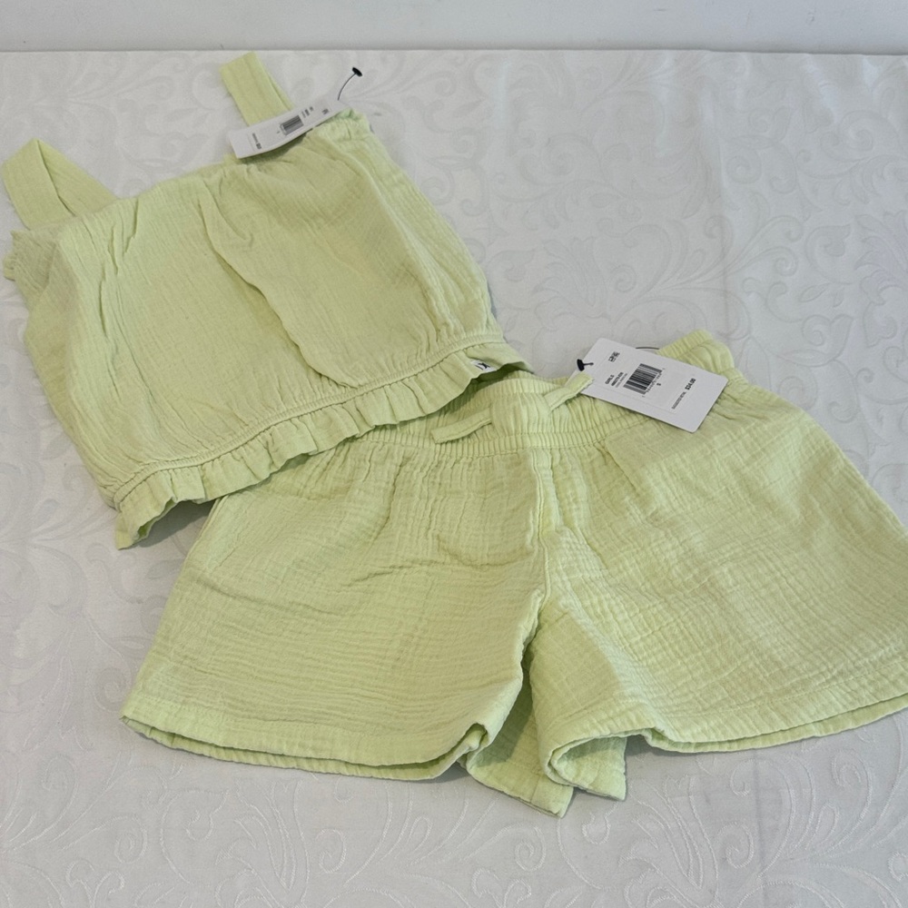 Hurley kids Guaze short Set. Size S (8-10)